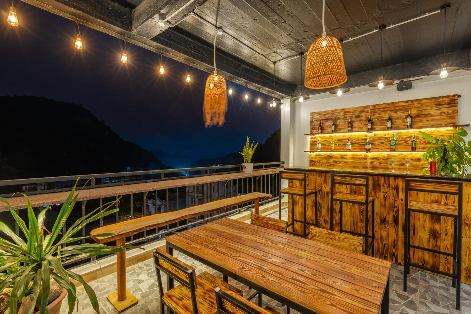 Cat Ba Xanh Spring Garden Hotel Dong Khe Sau Екстер'єр фото